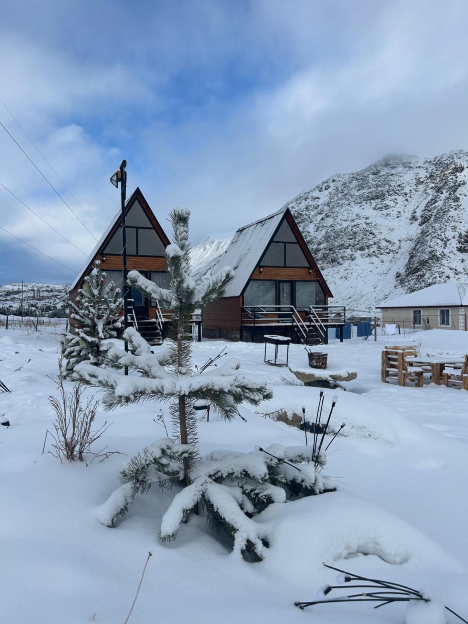 Mtisguli Cottages Stepantsminda Exterior photo